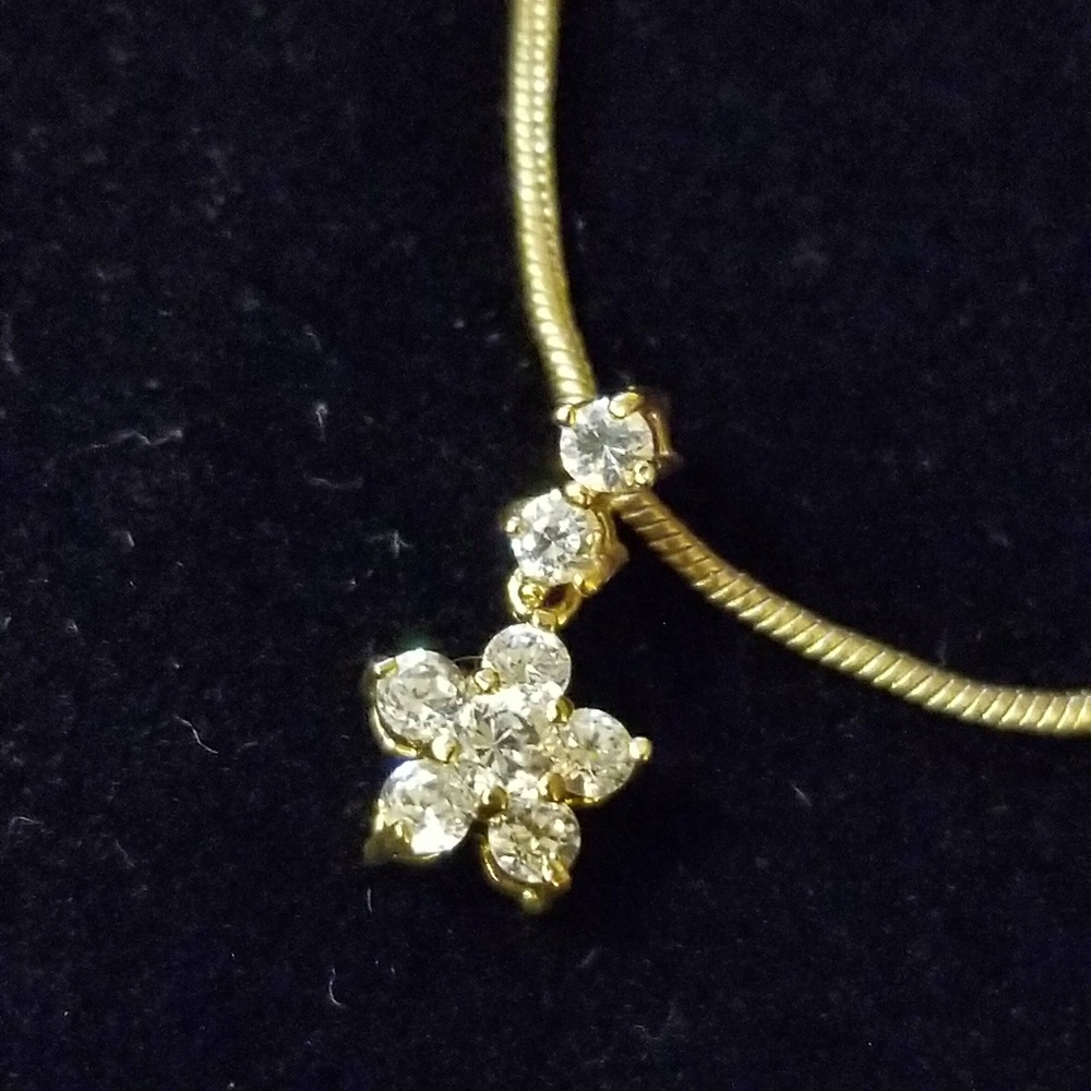 Delicate Accent Necklace